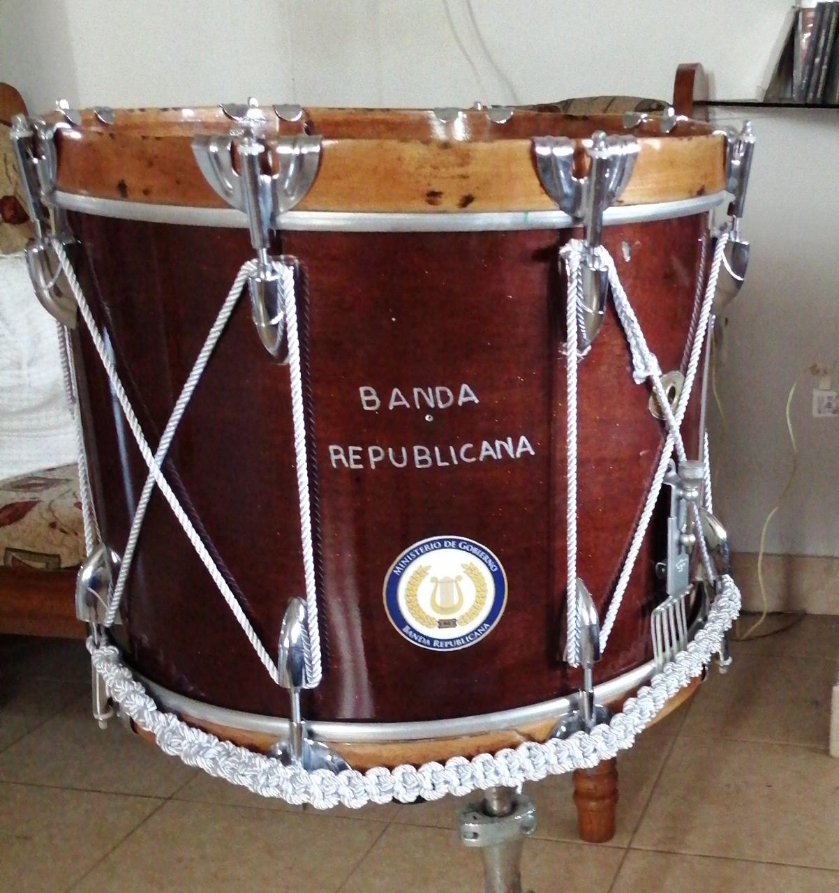 La Banda Republicana pone en funcionamiento un tambor