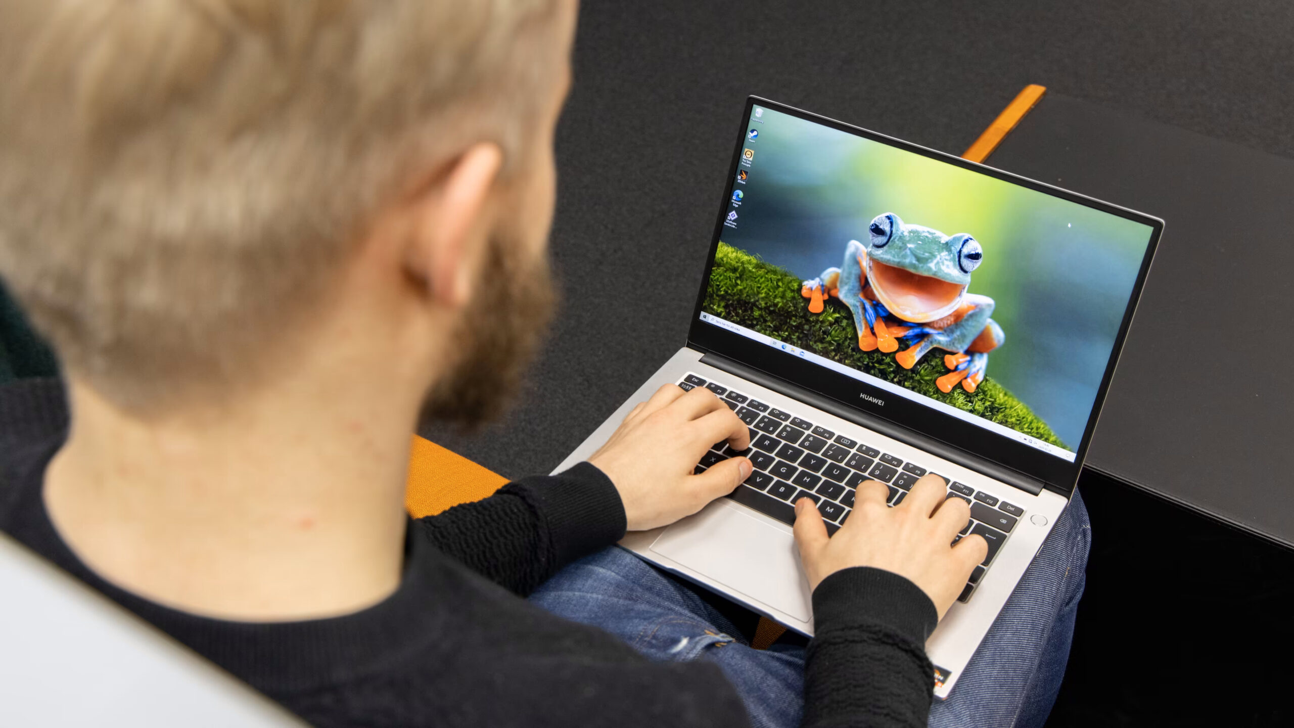 La HUAWEI MateBook D 14, una laptog ligera y poderosa