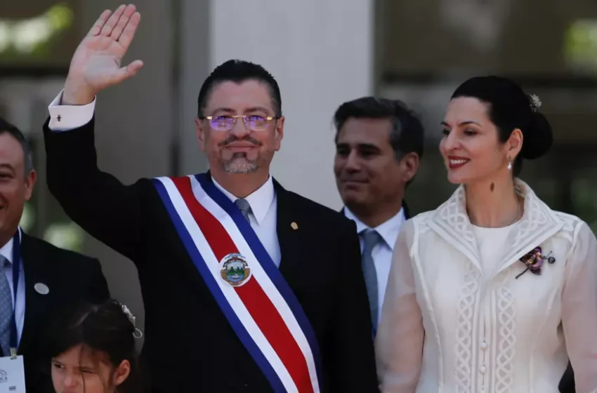  Rodrigo Chaves nuevo presidente de Costa Rica
