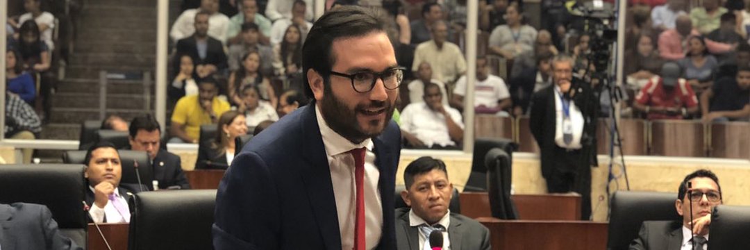 Piden al IFARHU publique las becas