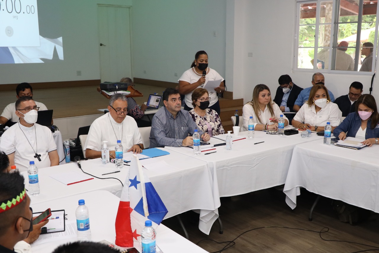 Se instala la mesa única de diálogo, monseñor Ulloa pide pensar en Panamá
