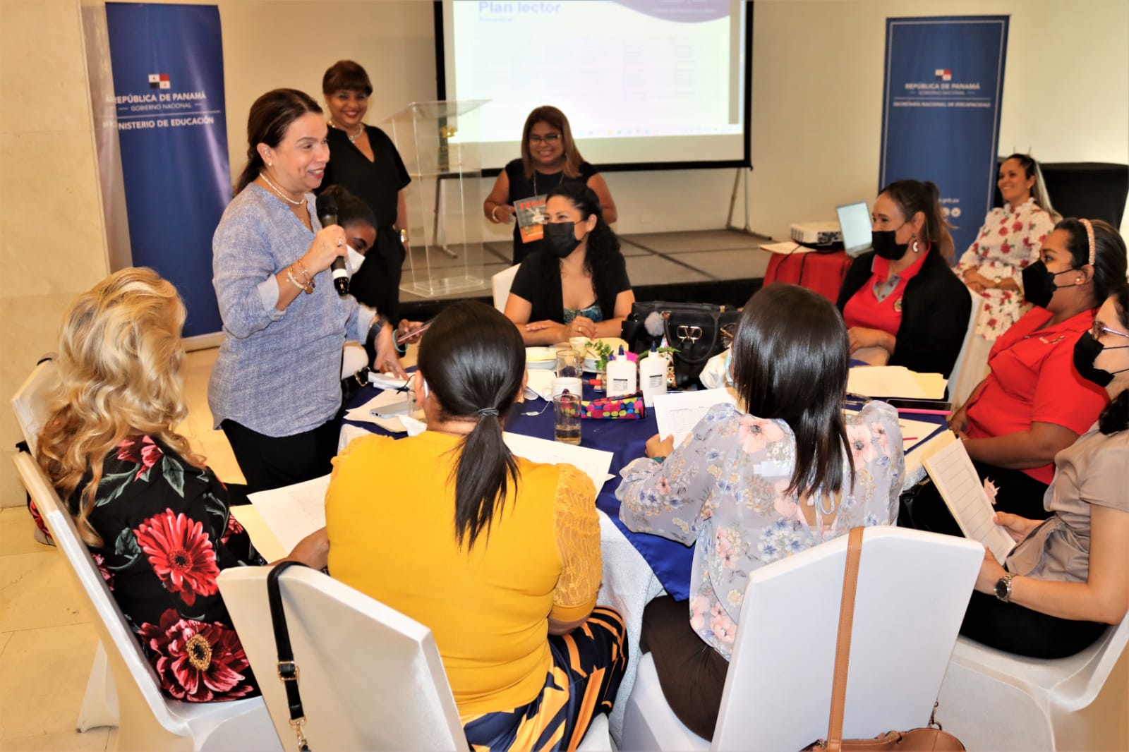 Meduca y Senadis implementan soporte pedagógico