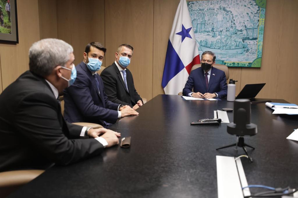 Presidente Laurentino Cortizo Cohen se reúne con inversionistas