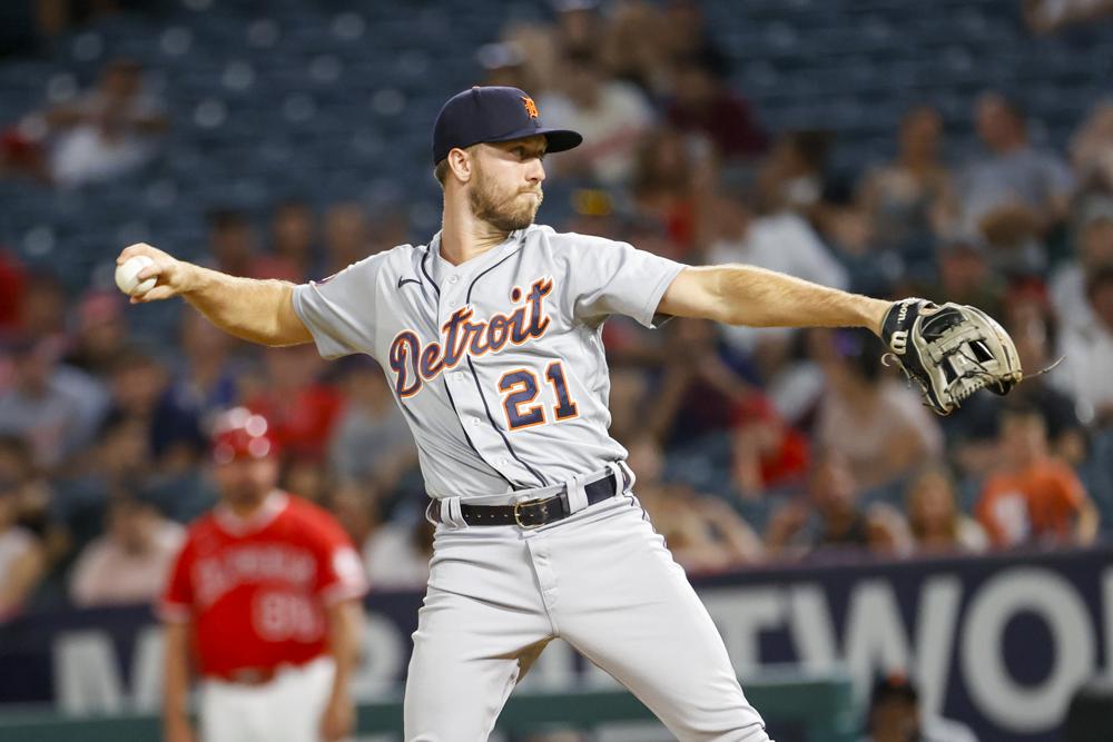 Kody Clemens consigue a Ohtani por el primer ponche de su carrera