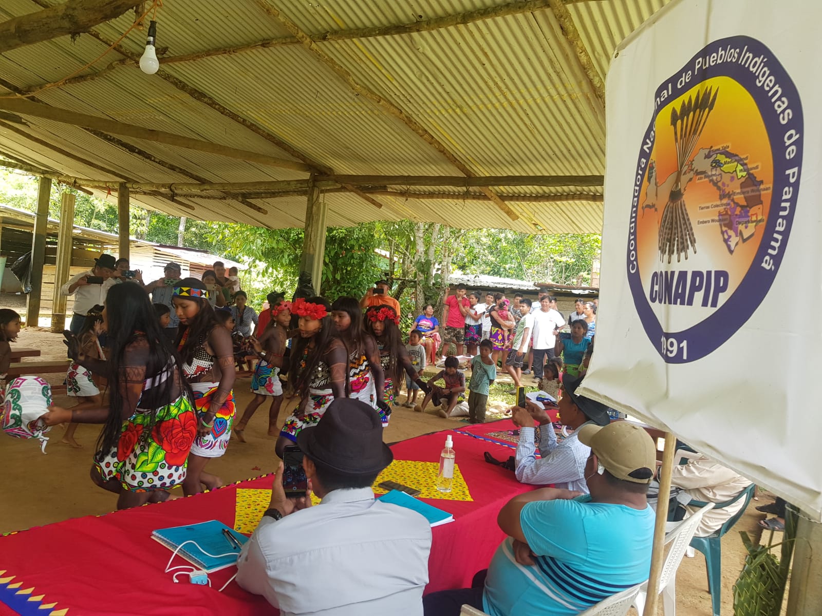COONAPIP felicita y celebra el día internacional de la mujer indígena