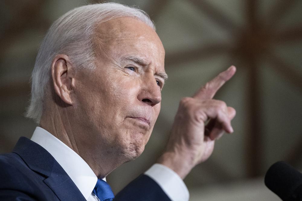 En el giro de la campaña, Biden se enfoca en los demócratas en ejercicio