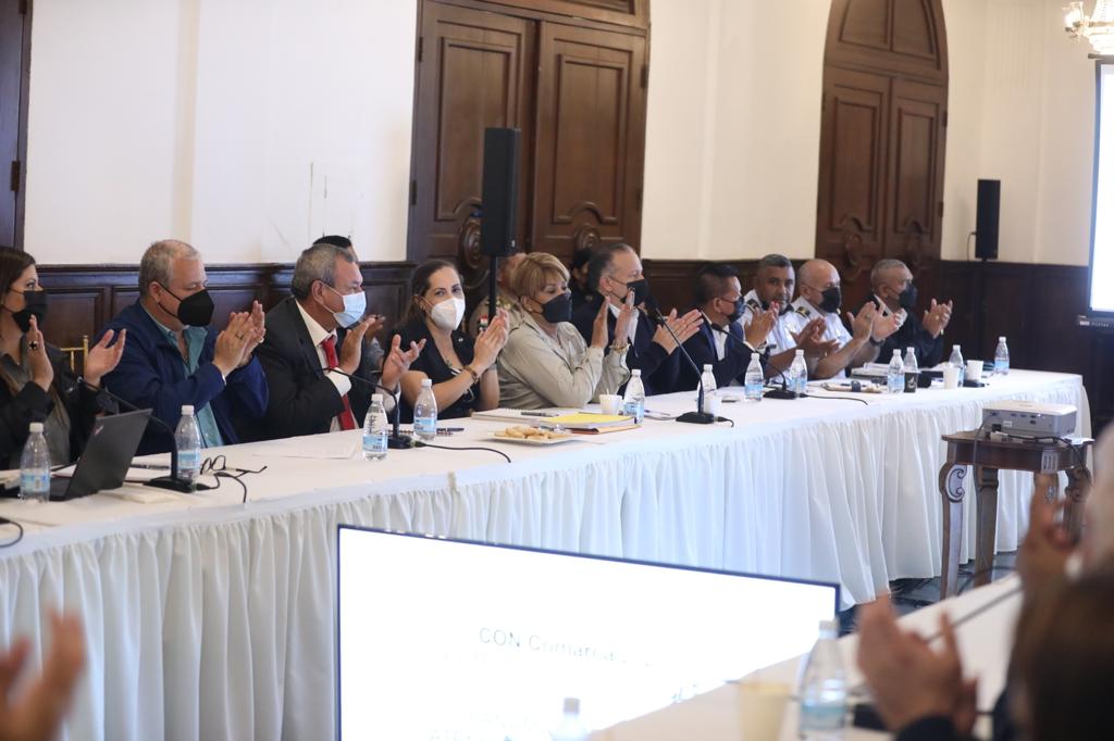 Presidente Cortizo se reune con gobernadores, analizan el Plan Colmena y GTC