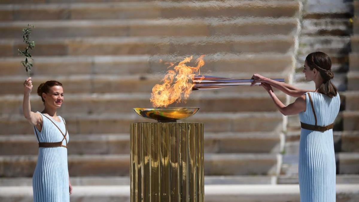 La llama olímpica llegará por mar a París 2024