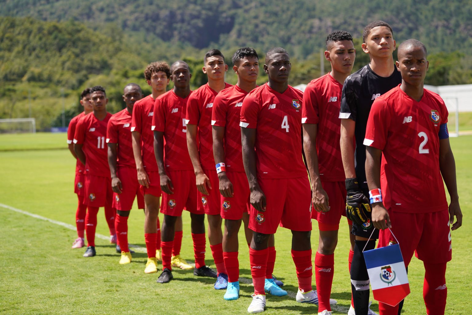 Selección sub-17 viaja a premundial en Guatemala