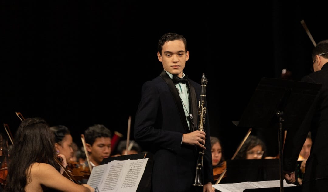 Ricardo Corro logra galardon de Iberorquestas, PNUD presente