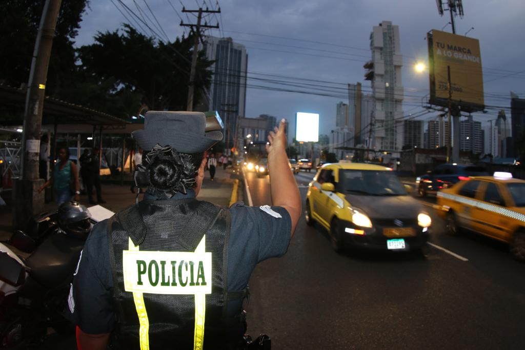 Narcotráficos, pandilleros y la Policía Nacional