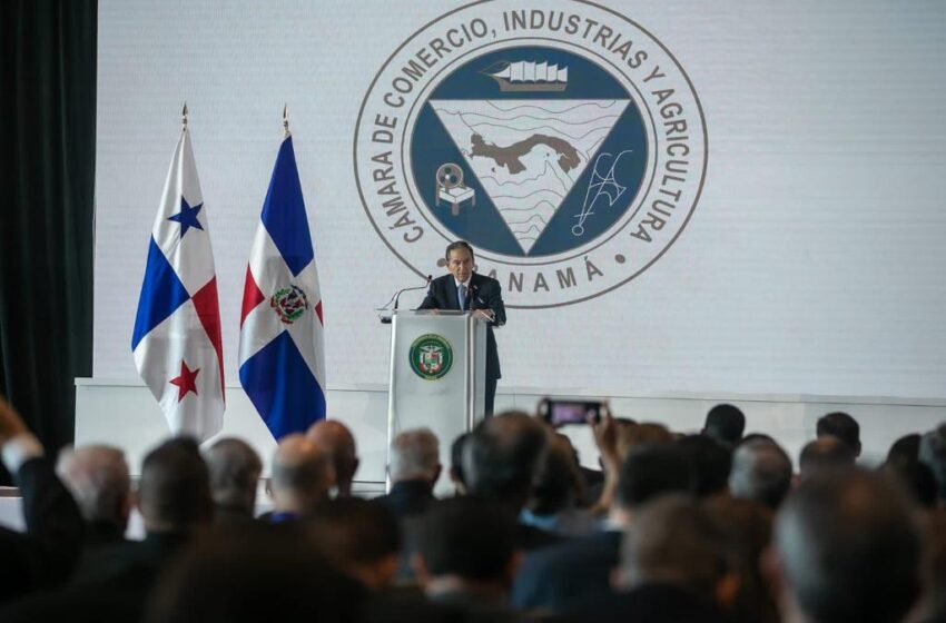  Presidente Cortizo exhorta en Expocomer abor del sector empresarial