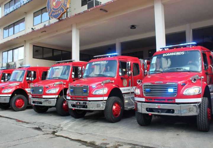  Autoridades buscan solucionar crisis de los bomberos, mañana habrá reunión