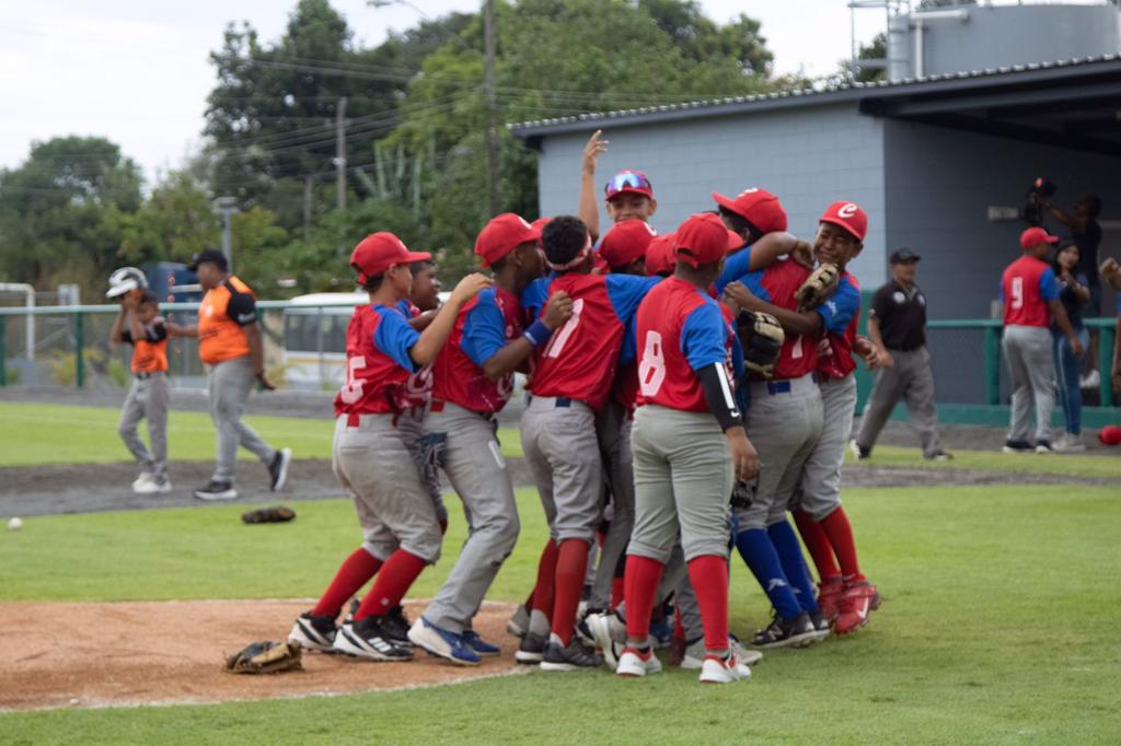Coclé se corona en la U12 con blanqueada