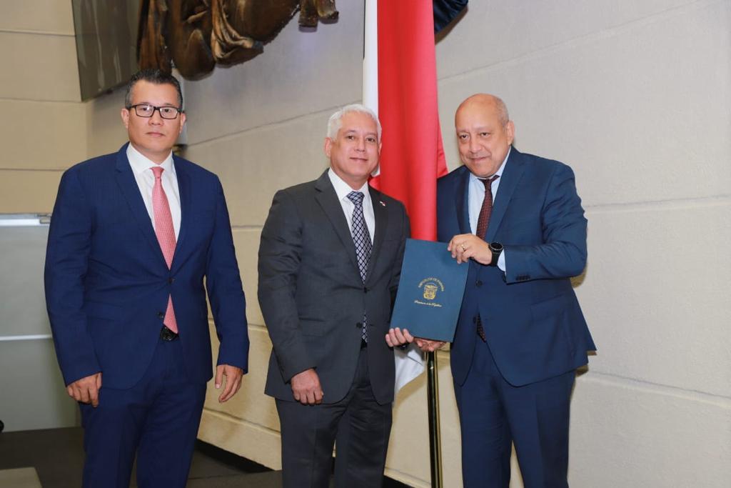 Presentan proyecto Ley de Acceso a la Información