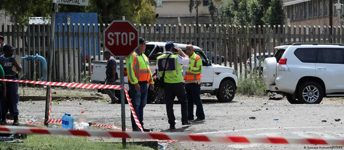 Fuga de gas tóxico mata16 personas en sudafrica