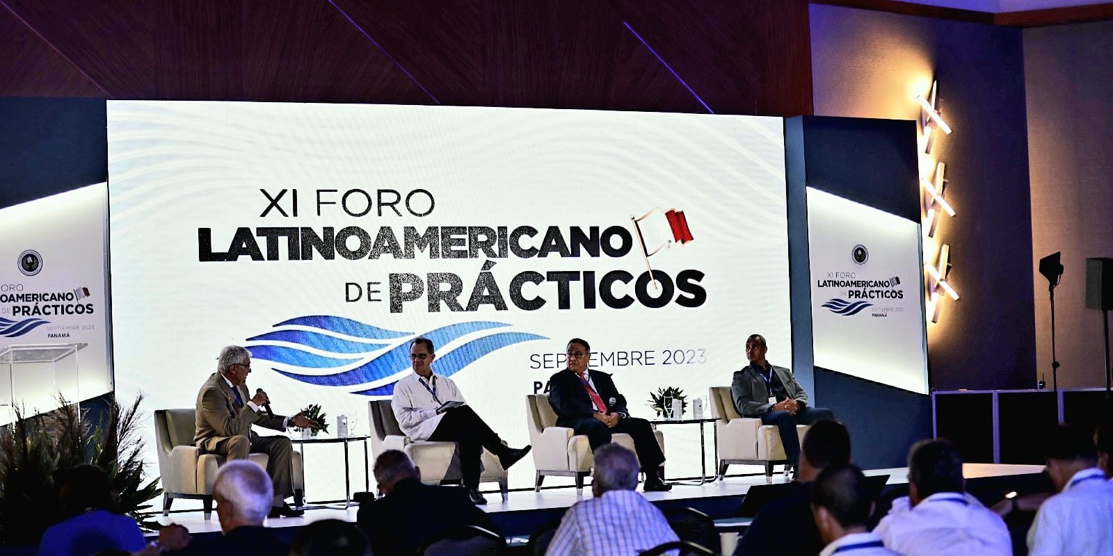 Prácticos del Canal analizan regulaciones de seguridad