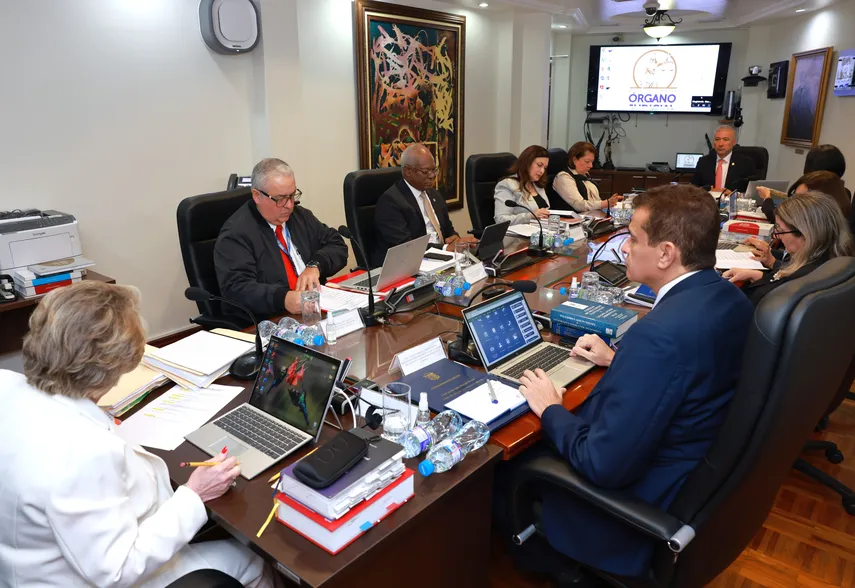 Pleno de la Corte Suprema en sesión permanente