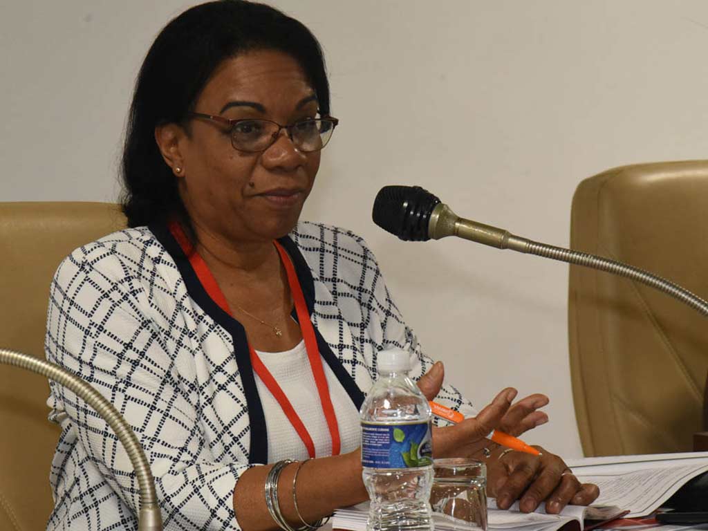 Cuba busca reducir brechas de género en el empleo