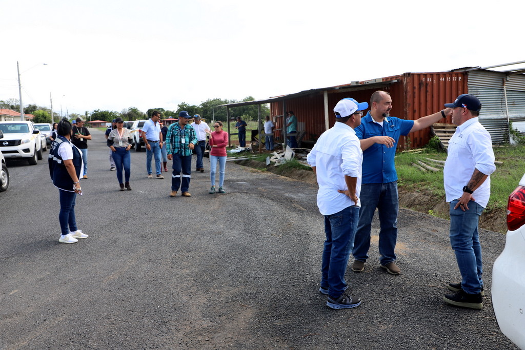 Defensoría supervisará proyecto residencial en Las Tablas