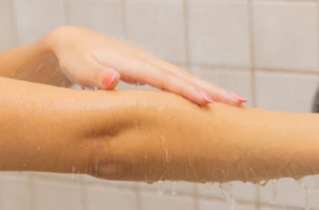 El agua clorada puede afectar la piel 