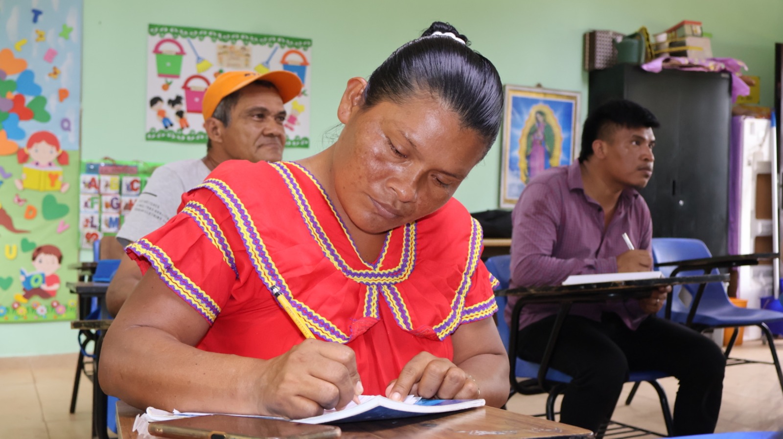 Nunca es tarde para aprender a leer y escribir