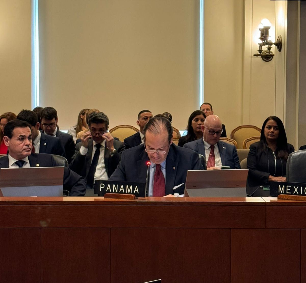 Panamá reitera posición sobre elecciones en Venezuela