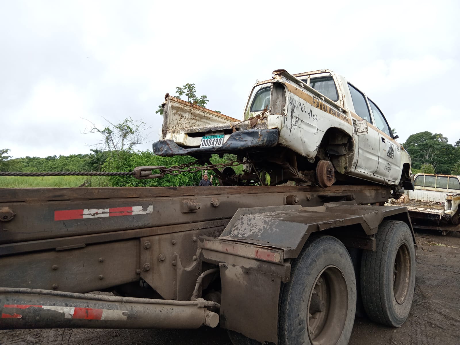 MEF pide entregar bienes declarados chatarra