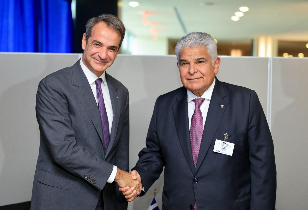 Califican de "inmerecido" Panamá sea incluida en listas fiscales