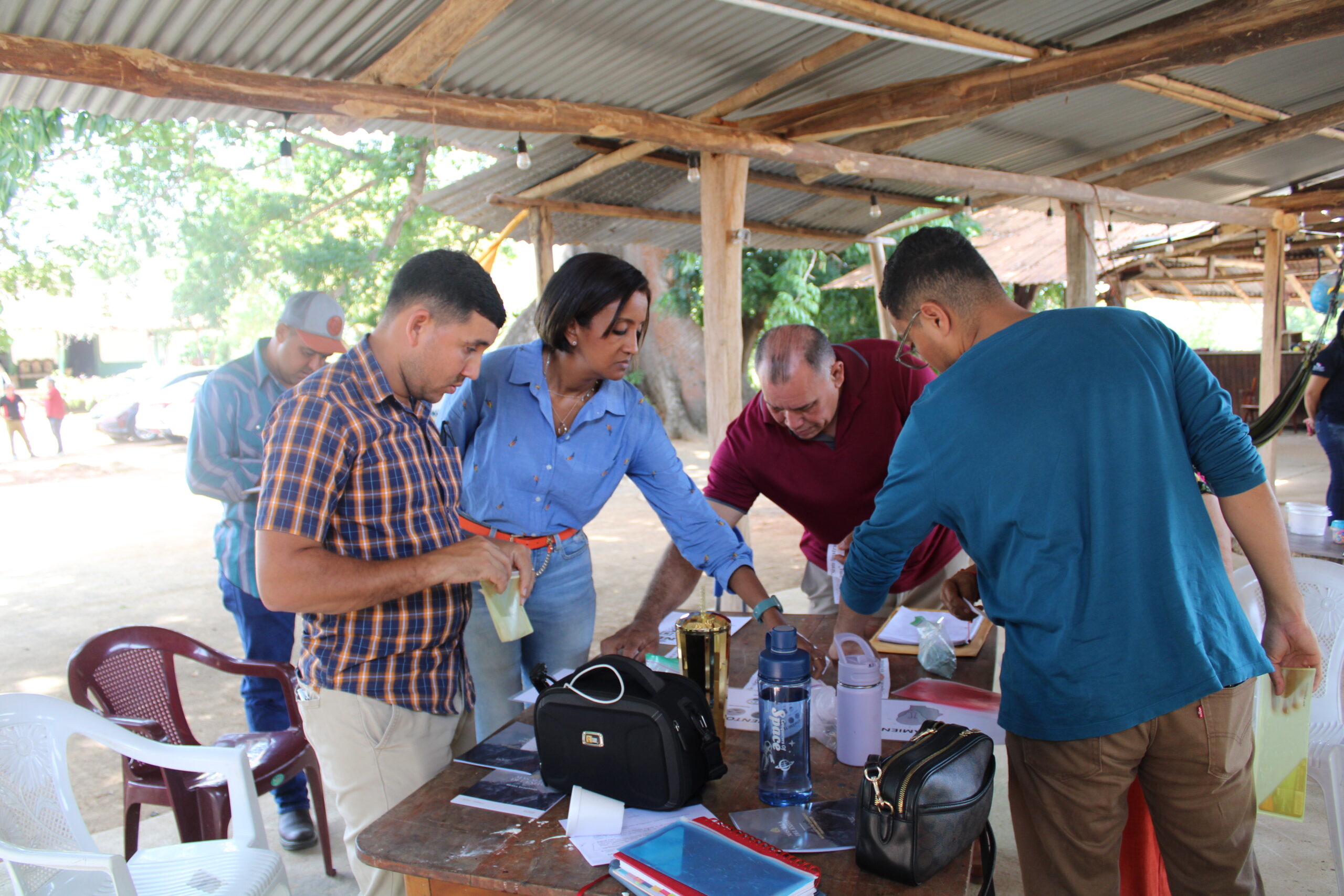 Protección de las tortugas marinas y reforestación, fomentan en encuentro ambiental