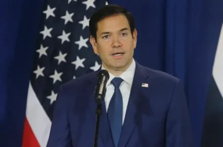 El Secretario de Estado Marco Rubio con Sean Hannity de Fox News