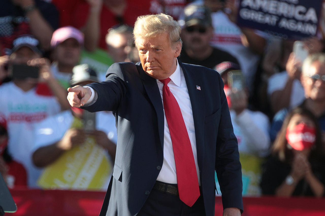 Donald Trump, El Revolucionario