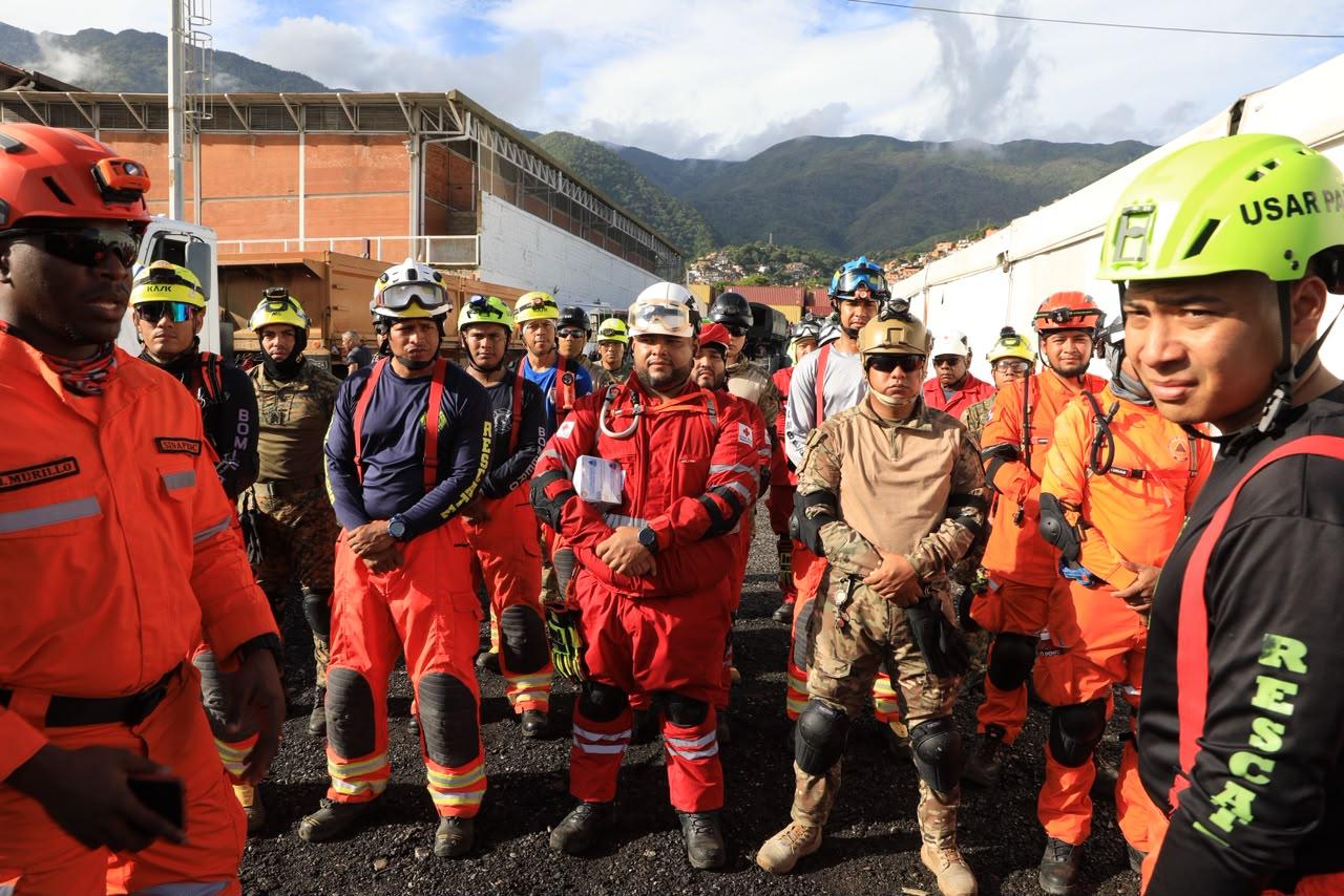 Rescatistas panameños han evalúan  170 estructuras en Venezuela