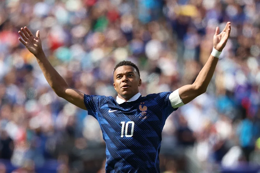 Mibappé y los goles de Messi