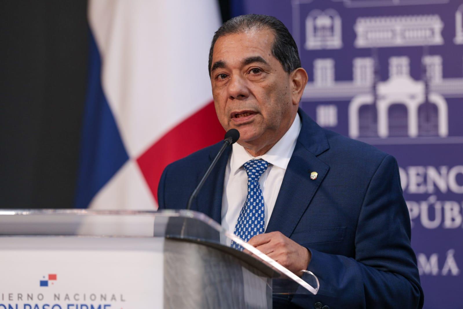Nuevo ministro Vega Osorio asegura trabajará por una mejor educación