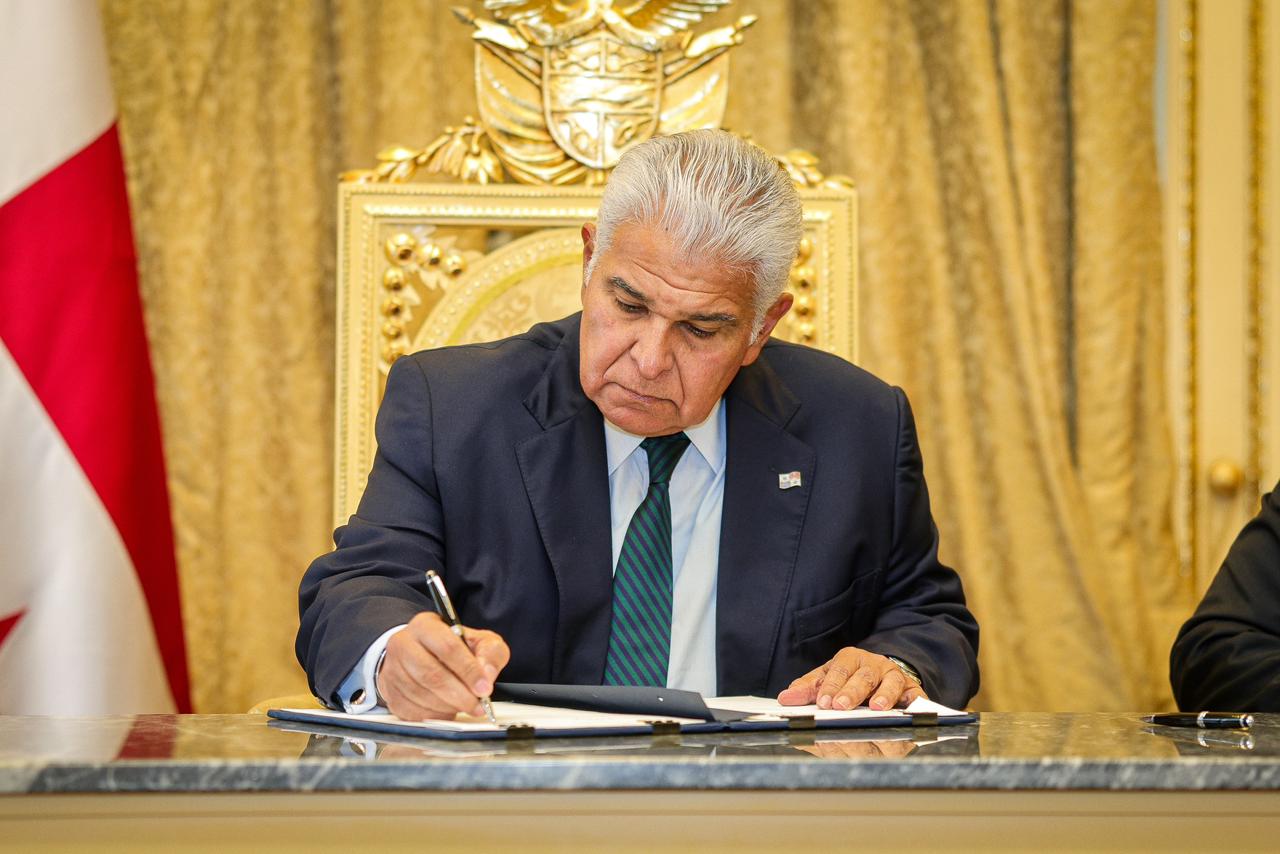 Presidente Mulino sanciona Ley que facilita acceso a viviendas nuevas