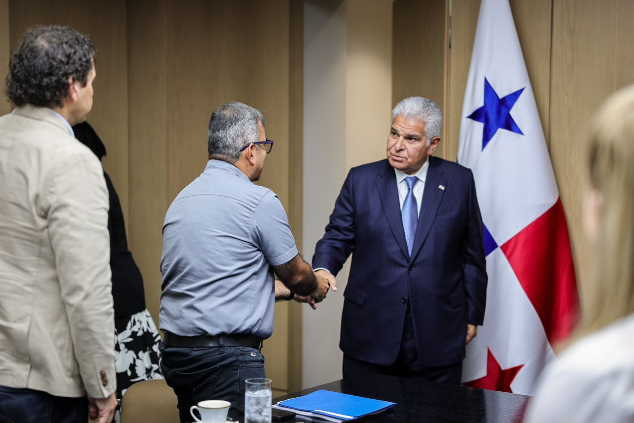 Presidente Mulino recibe a ingenieros venezolanos y ayudarán en la reconstrucción de zonas afectadas por el sismo