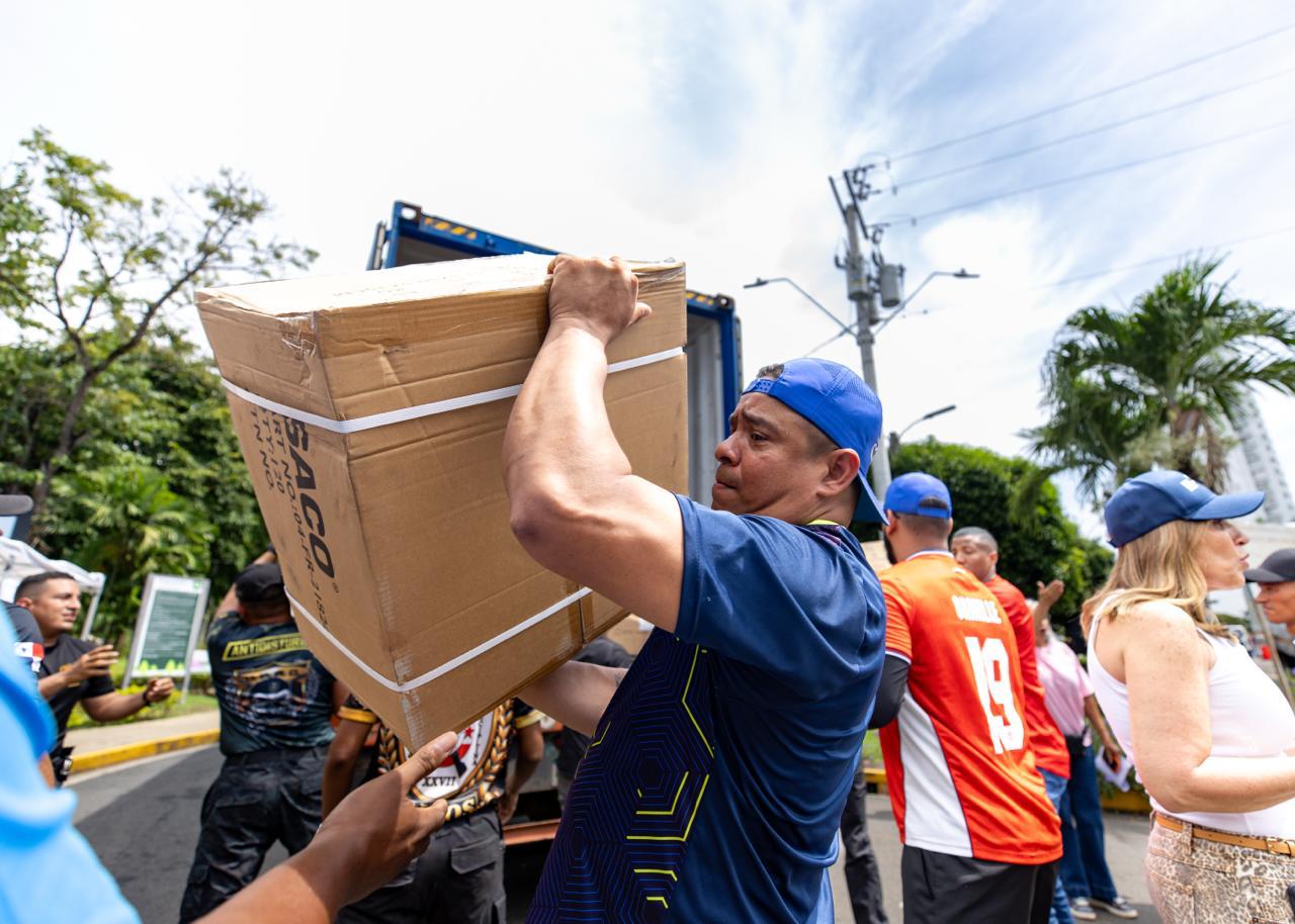 Despacho de la Primera Dama realiza reporte de ayuda humanitaria tras terremoto