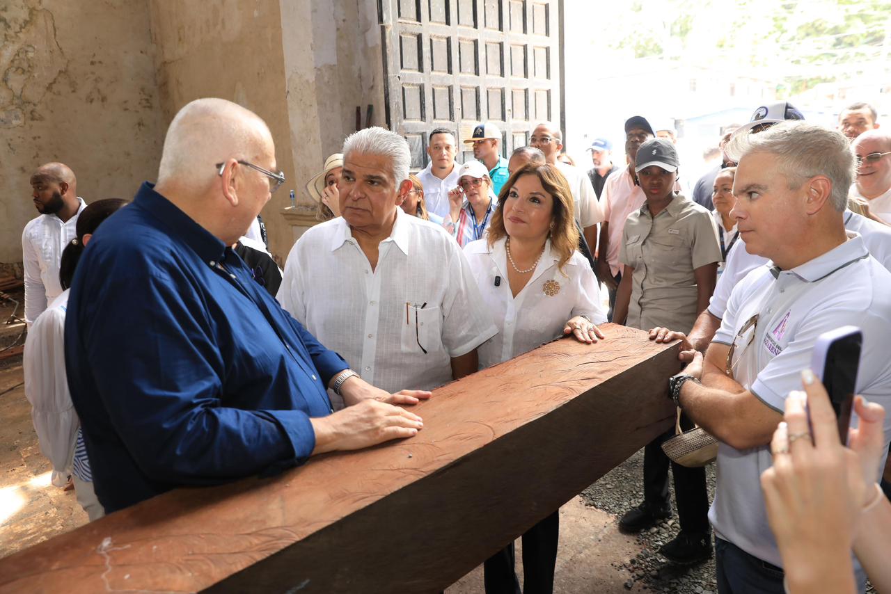 Cristo Negro de Portobelo